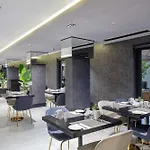 Radisson Aliaga מלון 5*
