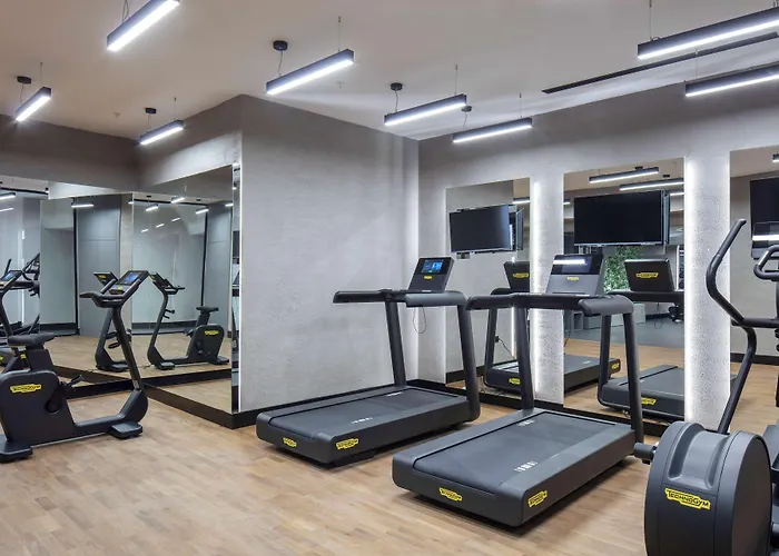 Отель Radisson Aliaga