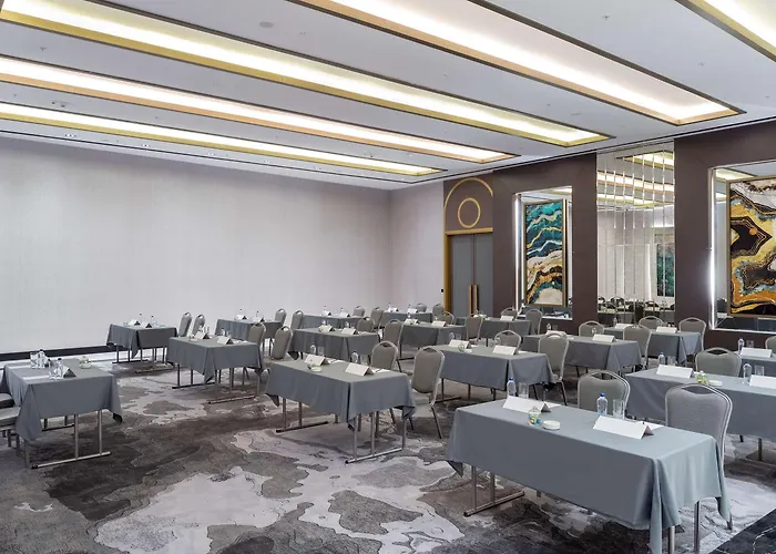 ホテル Radisson Aliaga