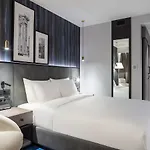 Radisson Aliaga Отель