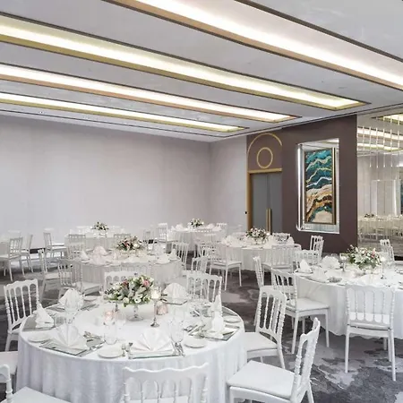 Radisson Aliaga Hotel 5*