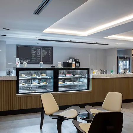 Radisson Aliaga 5*