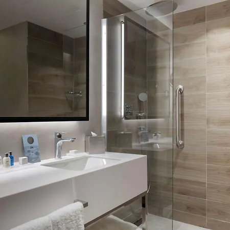 Radisson Aliaga 5* Измир