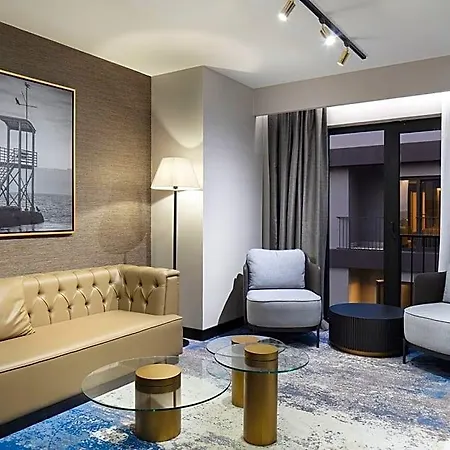 Radisson Aliaga Hotel