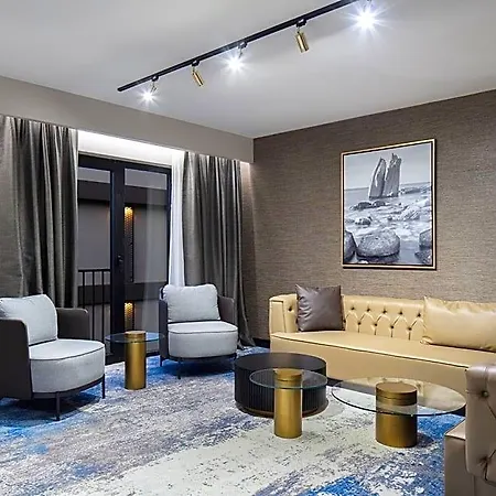 Hotel Radisson Aliaga