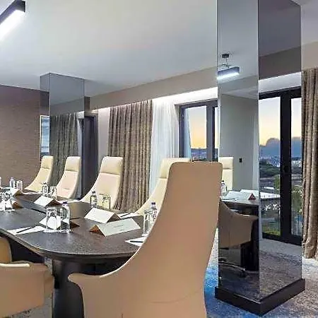 Radisson Aliaga 5*