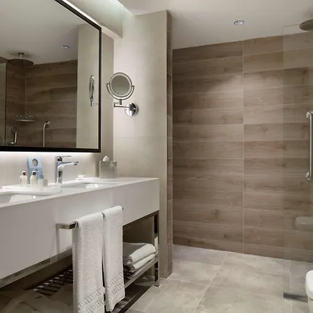 Radisson Aliaga فندق إزمير