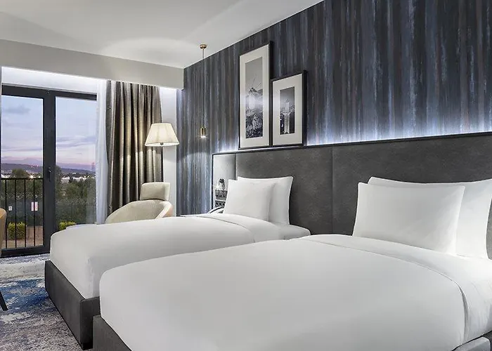 Szálloda Radisson Aliaga