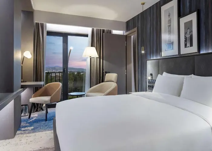 Otel Radisson Aliaga