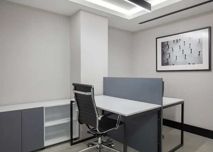 Radisson Aliaga Otel