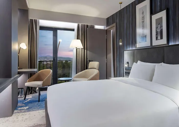 Radisson Aliaga Szálloda 5*