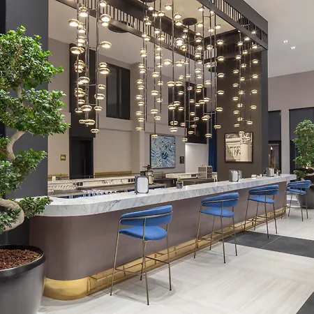 Radisson Aliaga Szálloda 5*